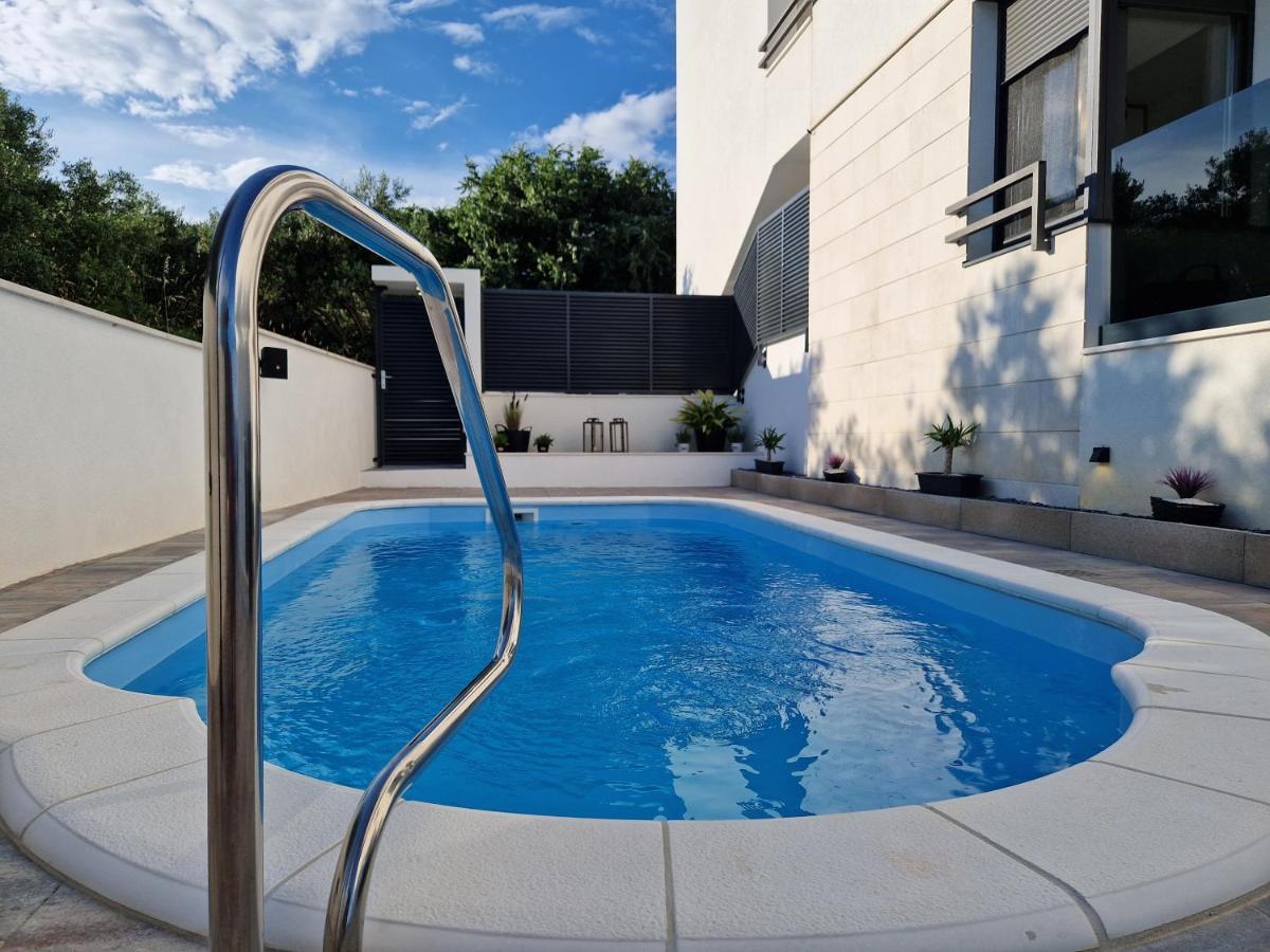 Apartman Marcelina 1 With Private Pool Trogir Exterior photo